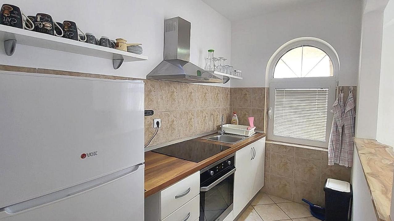 D & S Family Apartments Будва Экстерьер фото